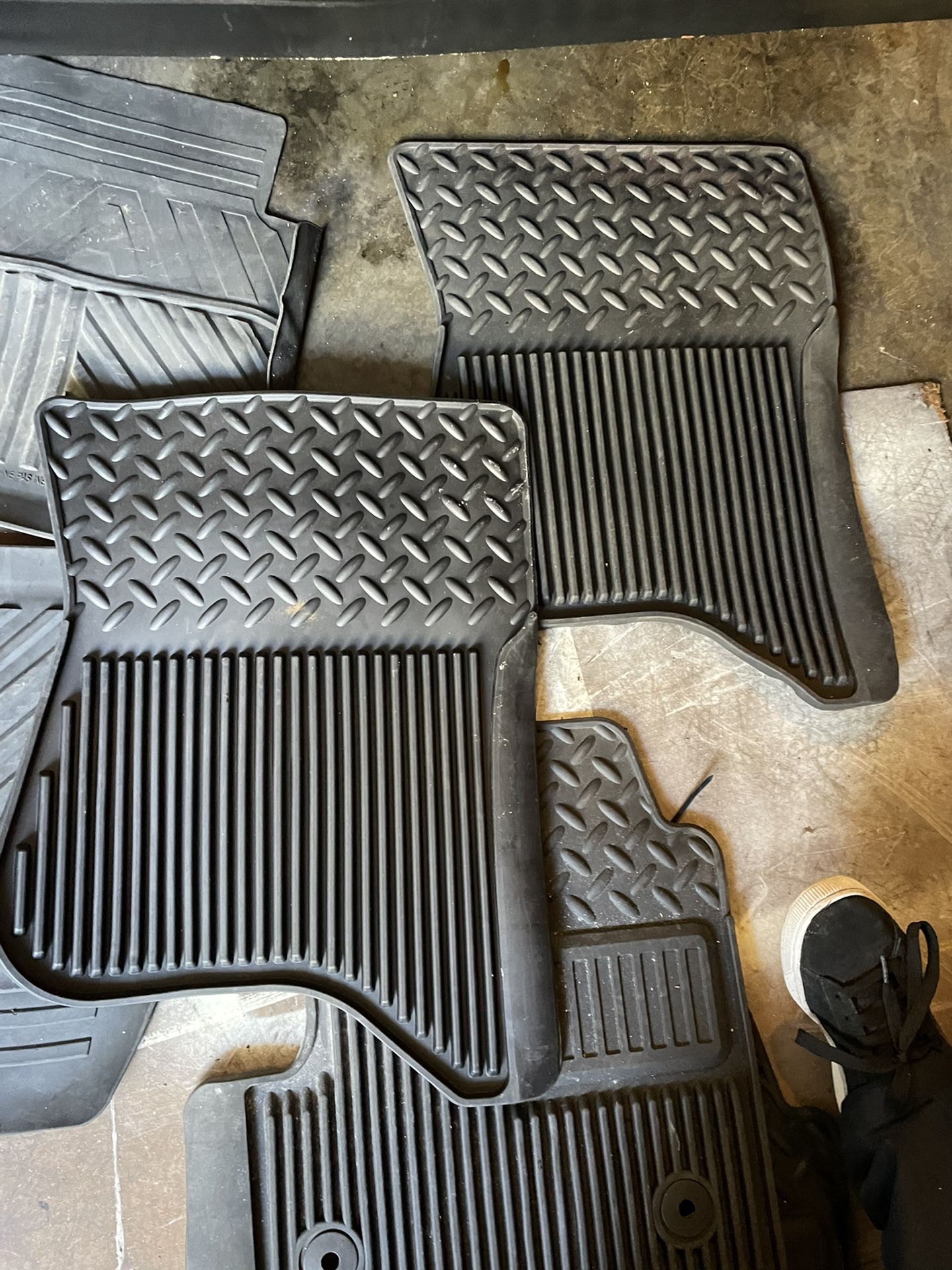 Chevy Silverado Floor Mats OEM 2015-2018