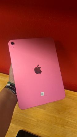 iPad 10th Gen 64GB Wi-Fi only