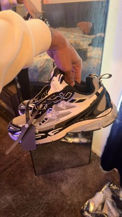 off white be right back