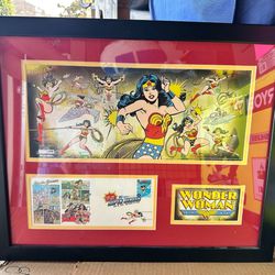 DC COMICS: Wonder Woman Framed Art