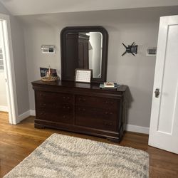Queen Sleigh Bed Cherrywood Bdrm Set