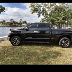 2015 Toyota Tundra