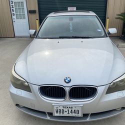 2005 BMW 525i