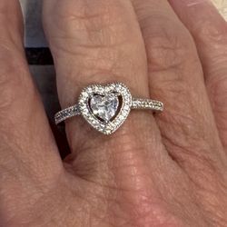 New CZ heart Sterling silver Wedding Ring size 8