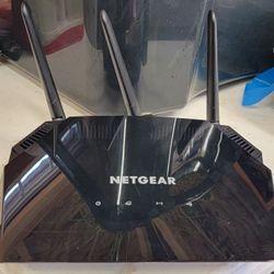 NETGEAR ROUTER 