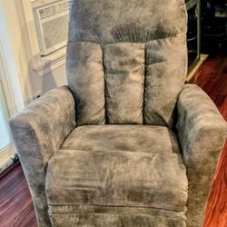 Lazy BOY Power Rocker Recliner