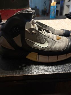 Men 11 Kobe huaraches Nike Kobe 1 Protro "Black Metallic" basketball sneakers #kobe #metallic