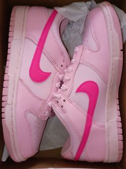 Nike Dunk ( Triple Pink)