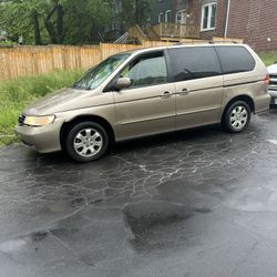 2004 Honda Odyssey 