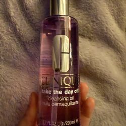 Clinique Takes A Day Off Cleansing Oil Face Wash Makeup Remover