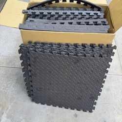 30 Pieces Garage/gym Mats
