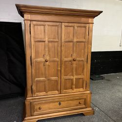 Drexel Heritage Armoire 