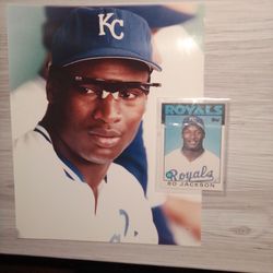 Bo Jackson 10X8 with Topps Rookie