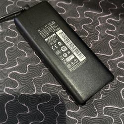 Razer Blade 150W Charger