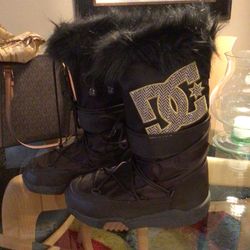 DC Chalet Winter Boots Size L / 7 Chocolate Brown Rare Discontinued Style New