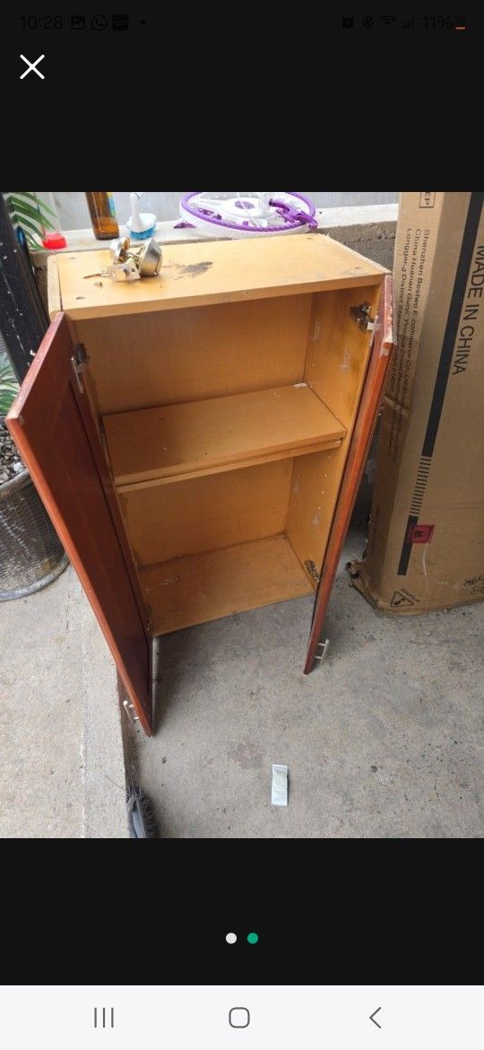 Cabinet