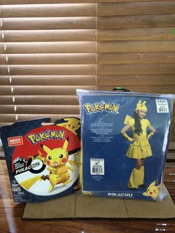 New Pokémon Pikachu Girls Medium Costume And Mega Construx Figure