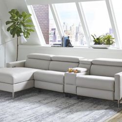 Motion Sectional