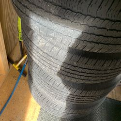 P265/70R17