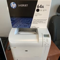 HP Printer w/New Toner $150