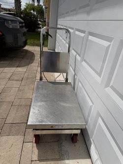 Hydraulic Lift Table Cart – Heavy Duty