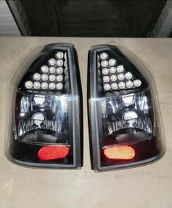 05-08 DODGE MAGNUM TAILLIGHTS LUCES TRASERAS TAIL LIGHTS