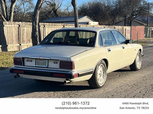 1994 Jaguar XJ