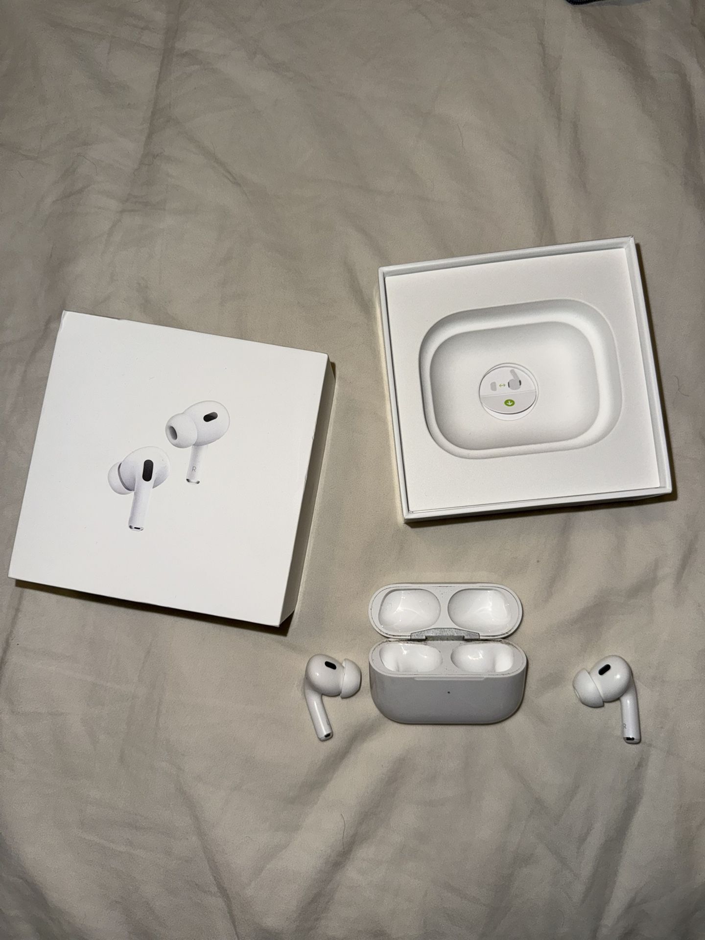 Apple Airpods Pro 2 (Great Condition)