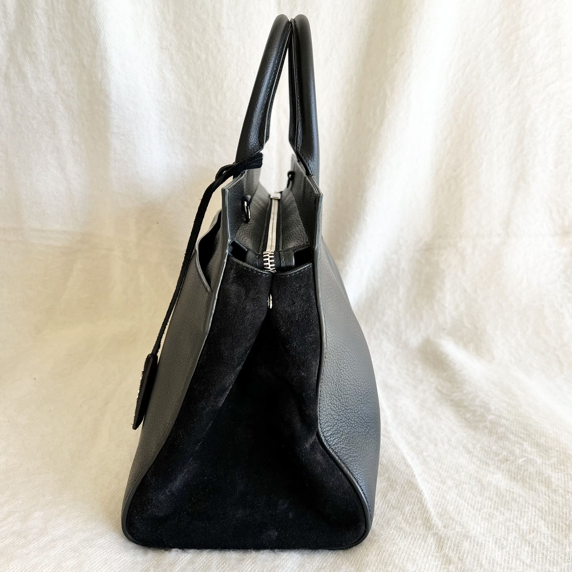 YSL Cabas Rive Gauche-Black.