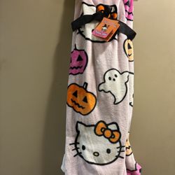 hello kitty throw blanket