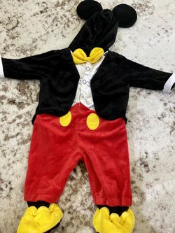 Mickey Mouse Outfit/Costume