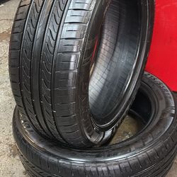 215/55/17 SENTURY - 2 TIRES SEMI NEW - DOT 2023