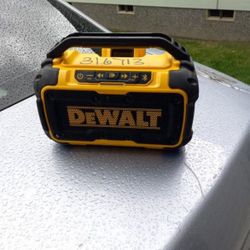 Dewalt Bluetooth Speaker 