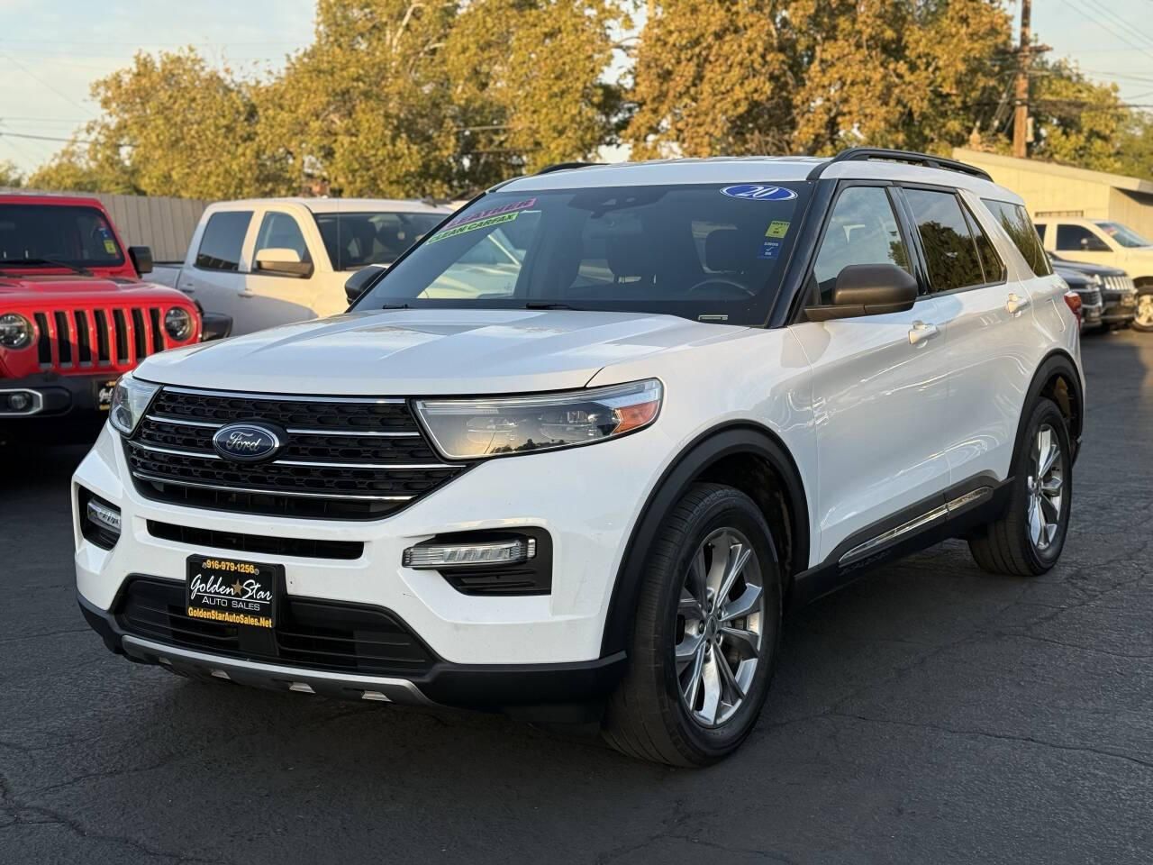 2020 Ford Explorer