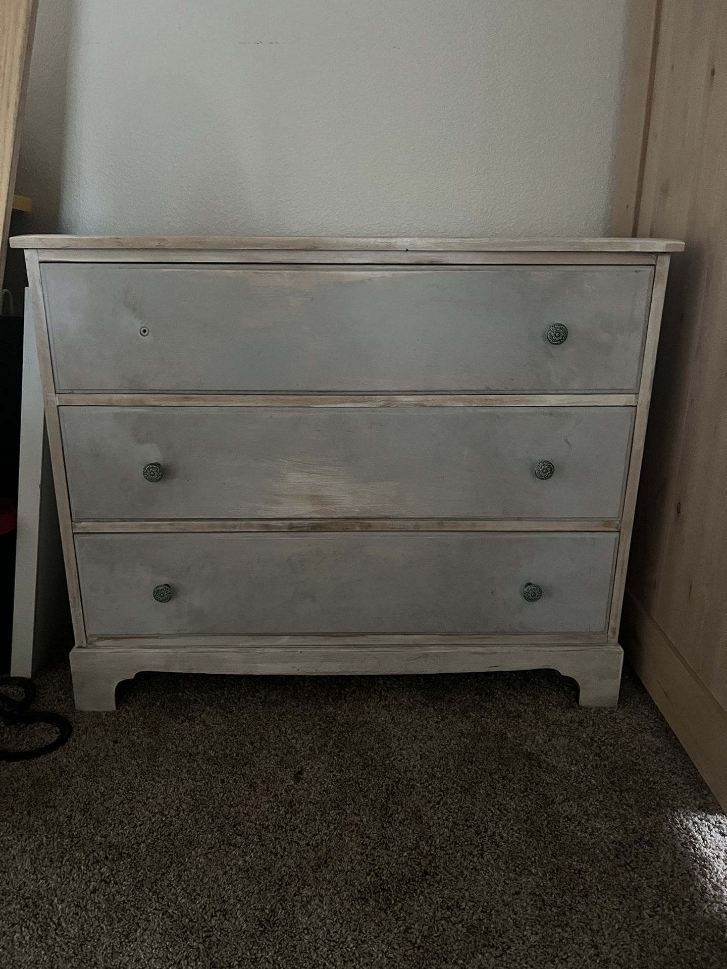 3 Drawer Dresser