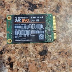 Samsung MZ-M6E1T0B | 860 EVO Series 1TB mSATA 6GB/s SATA 1GB Cache V-NAND 3bit MLC Solid State Drive