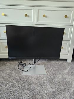 HP EliteDisplay E24 G4 (23.8" ) Full HD  with HP Eye Ease