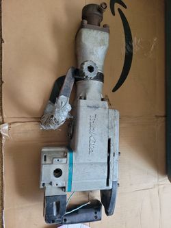 Makita HM1500 Concrete Breaker For Parts or Repair