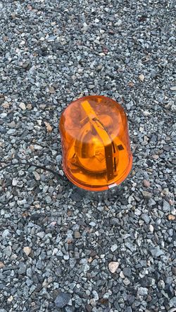 Yellow safety light for your car