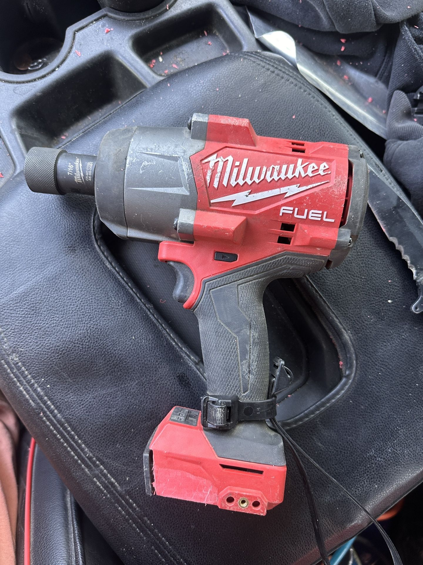 Milwaukee Fuel M18 Impact 1/2 Wrench
