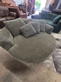 Like New! Large Cuddler Chair!