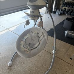 Fisher Price Cradle 'N Swing Snugapuppy