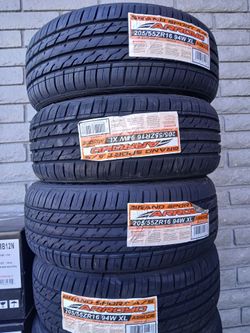 Tengo un set de llantas nuevas 205 55 16 de la marca arroyo