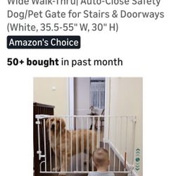 Child Gate/Pet Gate With Door