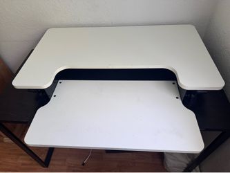 Standing desk converter