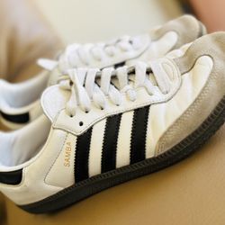 Adidas Samba Size 6 1/2 