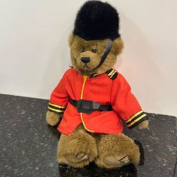 Retired TY 1993 MALCOM The Royal GUARD Bear 14&quot; Plush Attic Treasures Vintage 