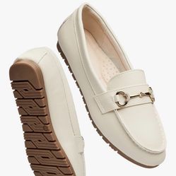 Woman’s Penny Loafers 