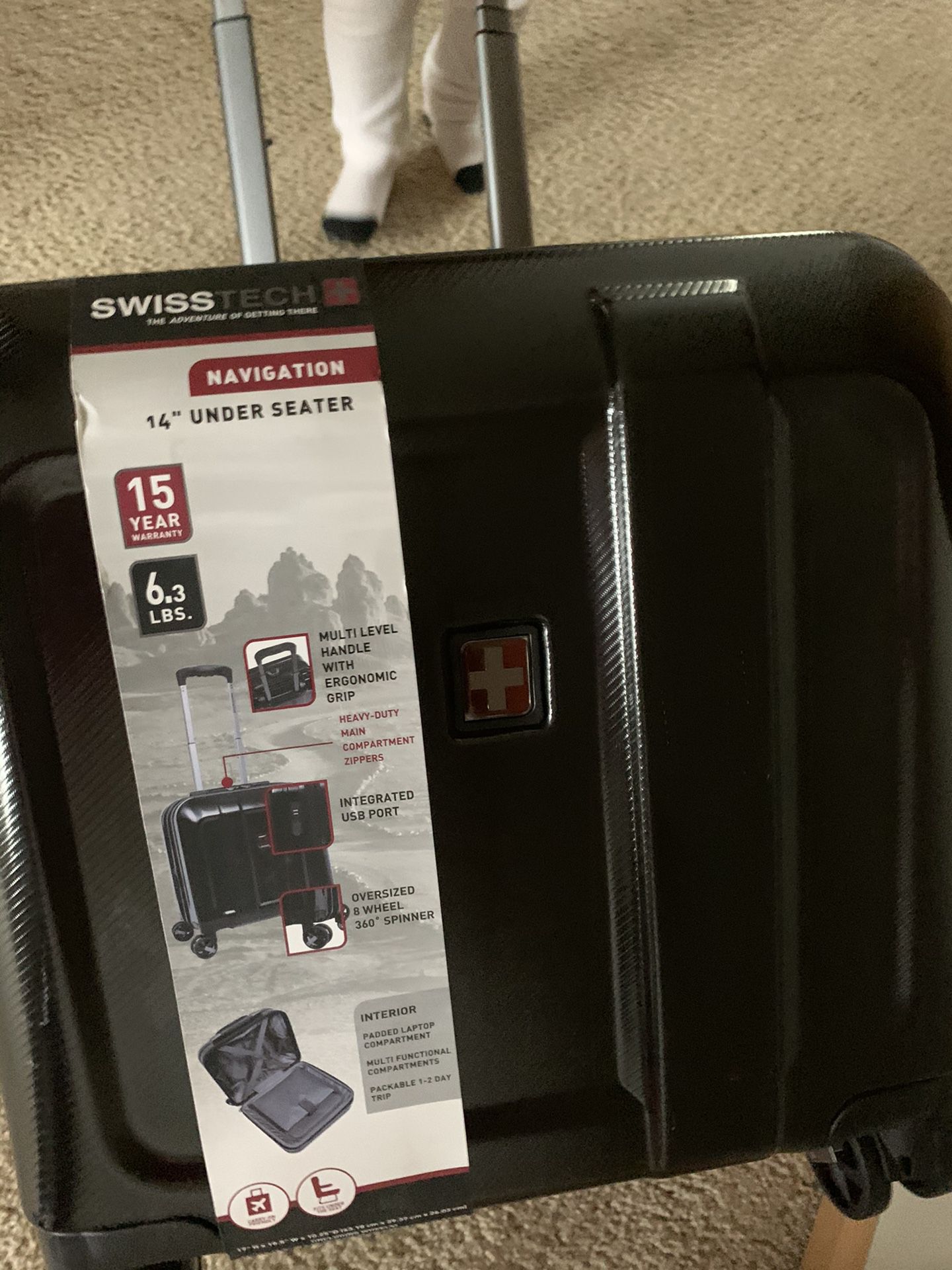 Swiss tech luggage