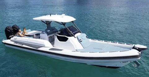 2026 Ranieri Cayman 38 Executive